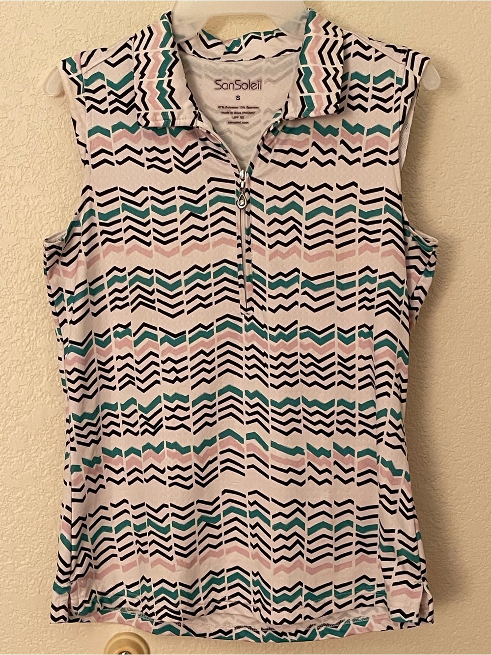 SanSoleil Women's Sleeveless Zip Polo Tank - White with Teal & Black Geometric